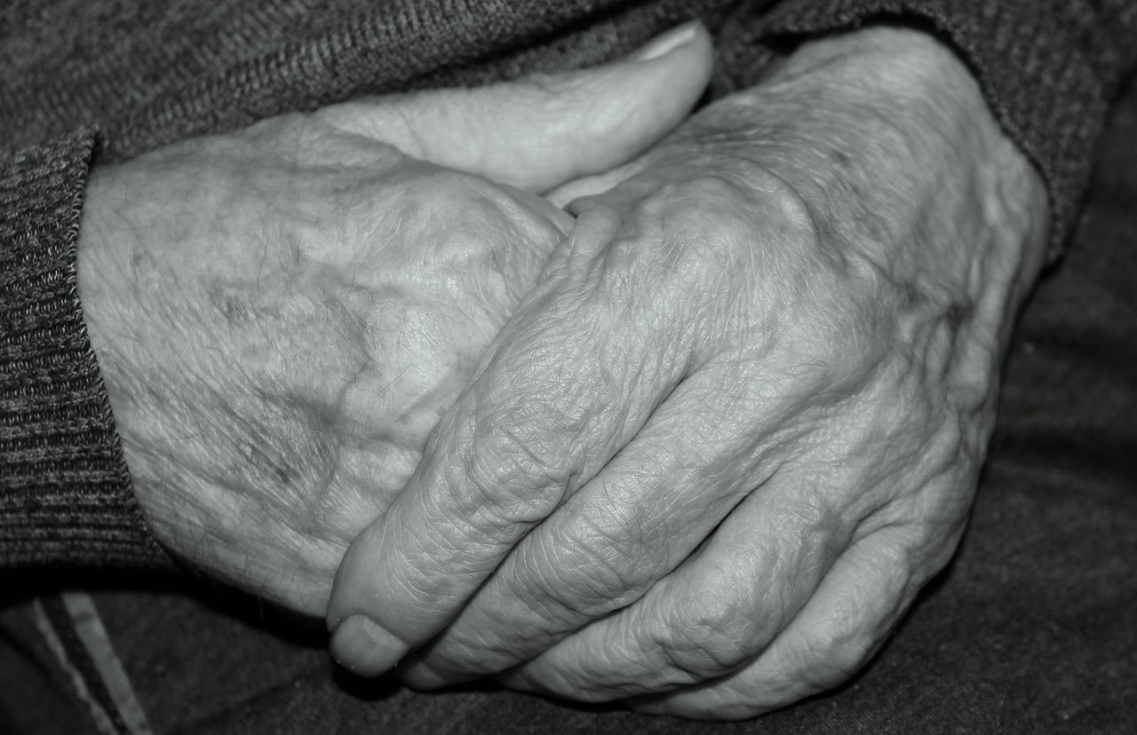 Choroba Parkinsona: Całościowy Przewodnik dla Pacjentów i Opiekunów